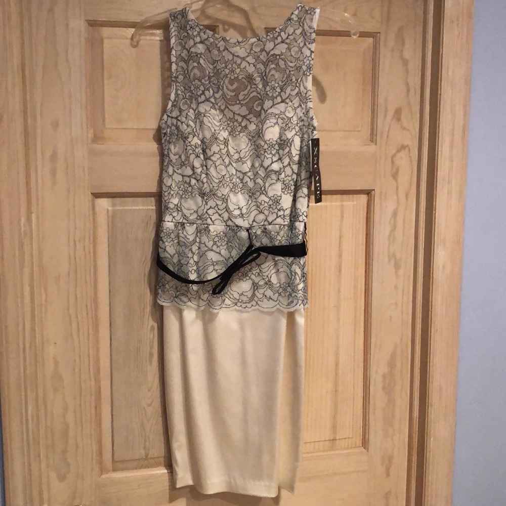 Elegant cream fitted dress